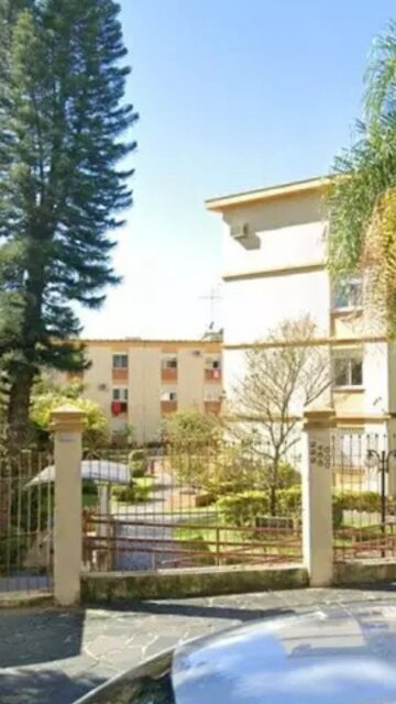O imóvel com maior desconto é um apartamento no bairro Passo da Areia, em Porto Alegre (RS), ofertado por R$ 47,7 mil, valor 82% inferior ao de avaliação