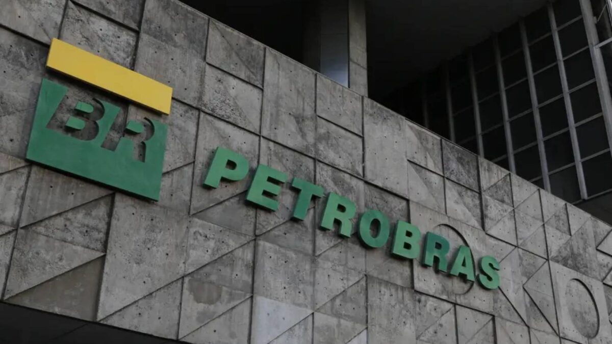 Petrobras Aprova Investimento de US$ 1,2 Bilhão em Planta de bioQAV e Diesel Renovável em Cubatão