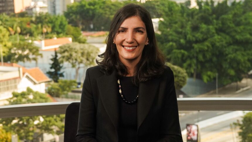 marcela rocha, CIO da Avenue