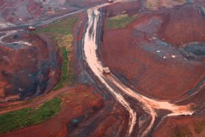 Vale Planeja Investimento de R$ 13 Bilhões em Descarbonização e Projeta Custos Climáticos