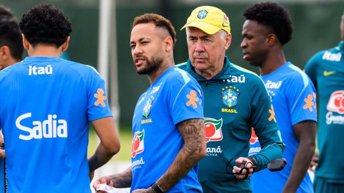 Brasil escalado contra a Escócia; Neymar no banco