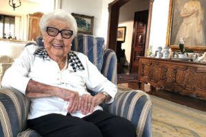 Jô Clemente fundou a Apae em 1961, que mudou de nome em 2019; hoje, a instituição realiza mais de 330 mil atendimentos anuais