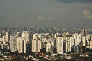 Dados da Superlógica mostram que a inadimplência em São Paulo ficou abaixo da média nacional