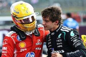 Kimi Antonelli usou o Modo de Ultrapassagem para superar Lewis Hamilton e garantir sua primeira vitória em corridas sprint na carreira