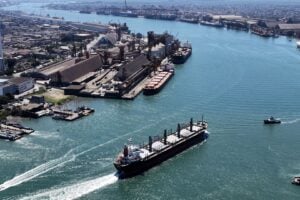 ApexBrasil Monta Plano de R$ 130 Milhões para Diversificar Exportações após Tarifaço de Trump