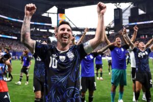 Lionel Messi, camisa 10 da Argentina, após a vitória por 2 a 1 contra a Inglaterra na semifinal da Copa do Mundo