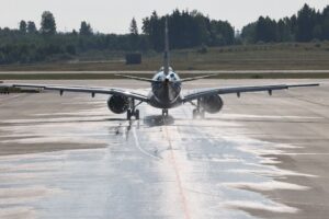 Drones e Tinta Branca. Como a Europa Protege Infraestrutura de Transporte contra Calor Extremo