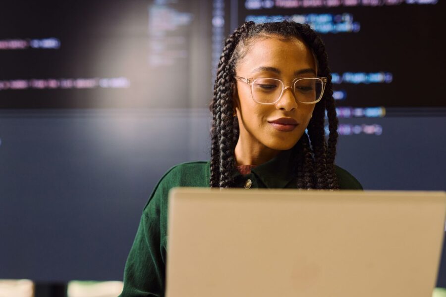 Com modelo de trabalho híbrido, as inscrições para o estágio podem ser feitas até o dia 7 de agosto