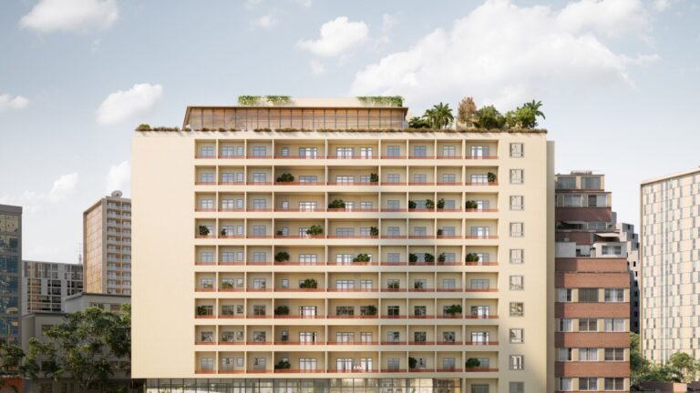 O projeto restaurou a fachada modernista e remodelou apartamentos de 26 m² a 182 m²