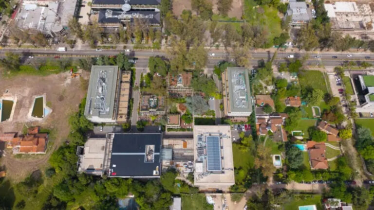 Parque Leloir visto de um drone