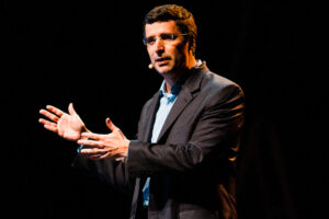 Andre Esteves