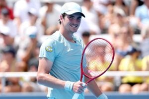 João Fonseca Vence Holandês em Cincinnati e Iguala Marca de Guga em Masters 1000