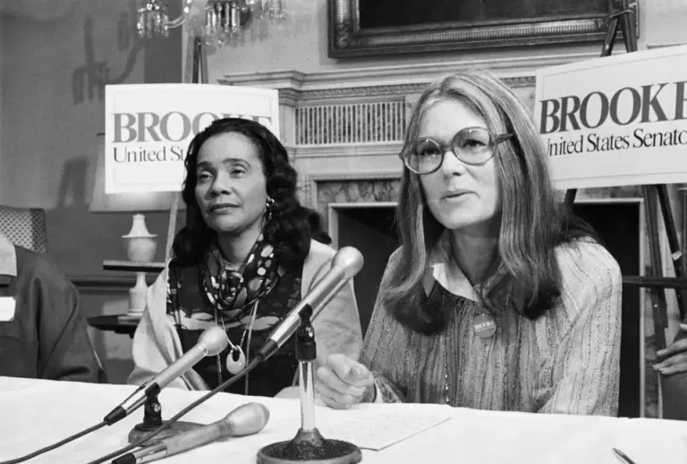 Coretta King e Gloria Steinem