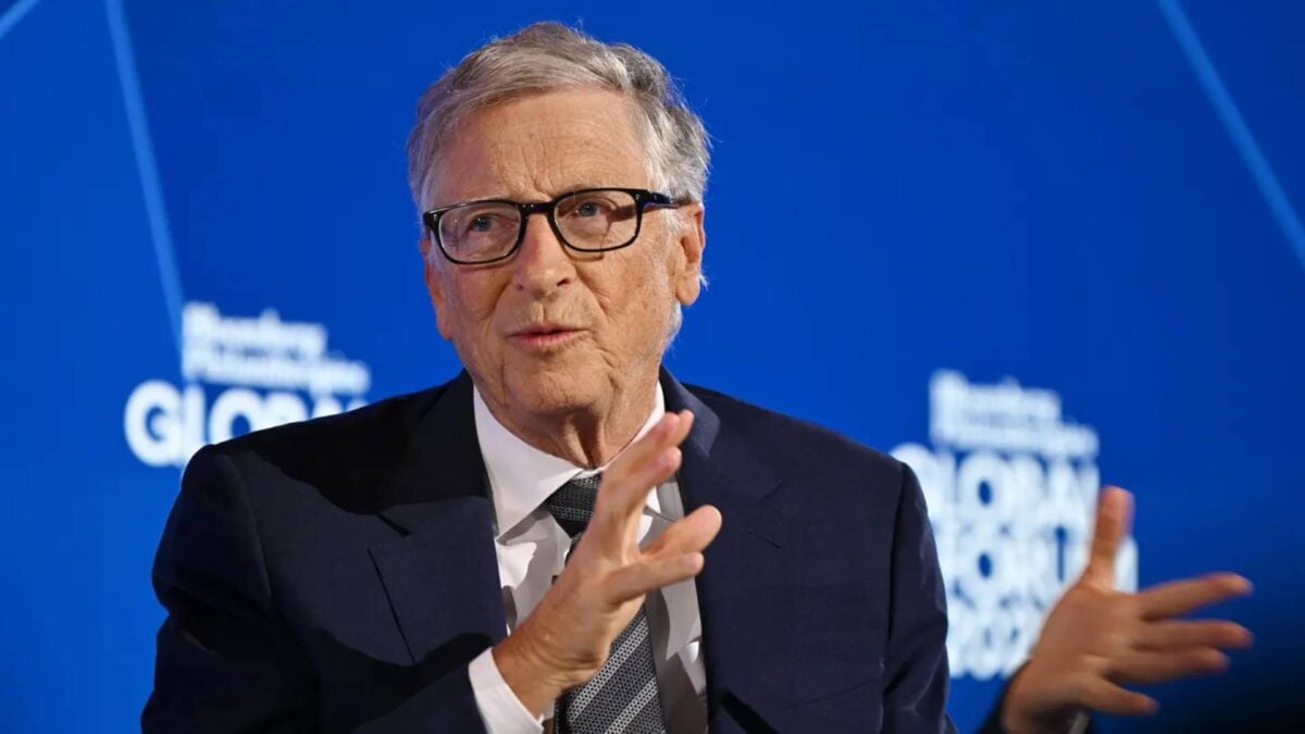 Bill Gates Alerta Que IA É ‘Poderosa’ o Suficiente para ‘Causar um Bilhão de Mortes’