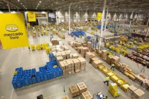 Além do novo escritório corporativo, a empresa destinará US$ 4 milhões para triplicar a área do seu centro de last mile localizado em Canelones