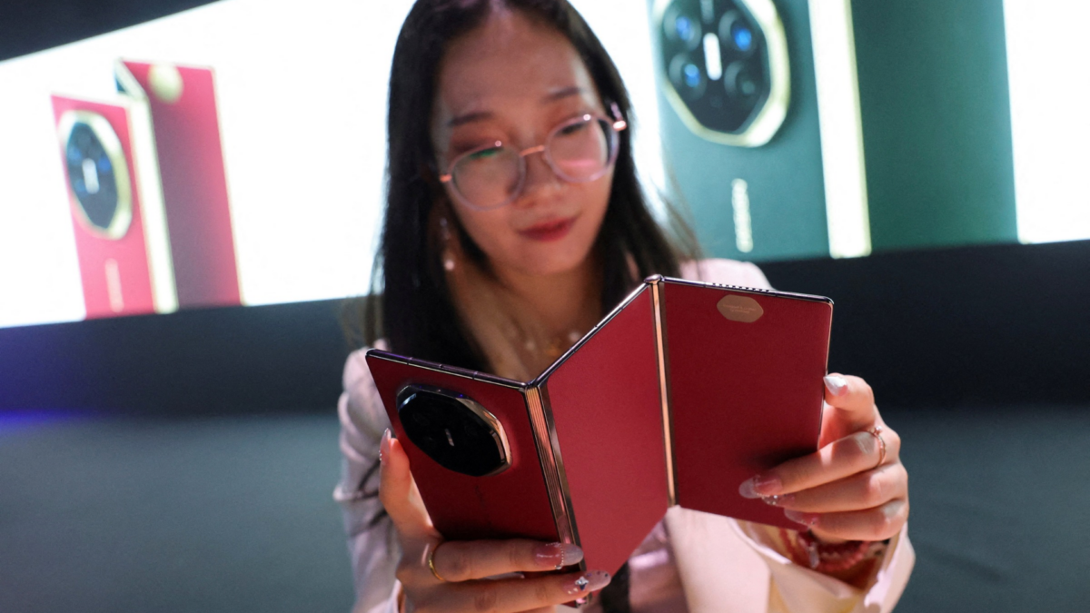 O Impacto do iPhone Duo no Mercado de Smartphones e As Tecnologias das Telas Dobráveis