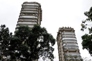 O segmento de alto padrão perdeu espaço no mercado paulistano em 2026 e passou a representar apenas 2,6% do total de unidades vendidas no trimestre
