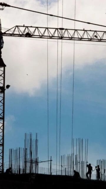 A construção civil foi o segundo maior gerador de empregos com carteira assinada em agosto, atrás apenas do setor de serviços