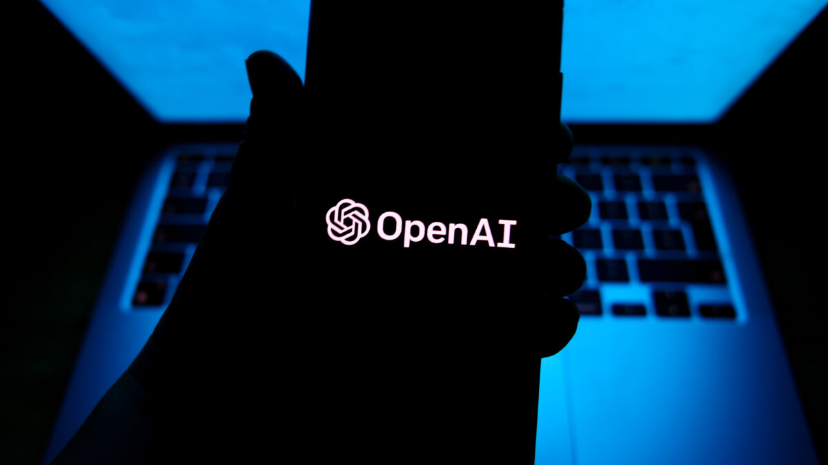 OpenAI Reconhece “Incidente do Wiki” e Necessidade de Transparência sobre IA