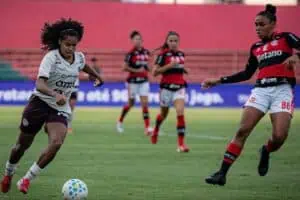 Lei atribui ao Ministério do Esporte a responsabilidade de promover condições favoráveis para o desenvolvimento do futebol feminino