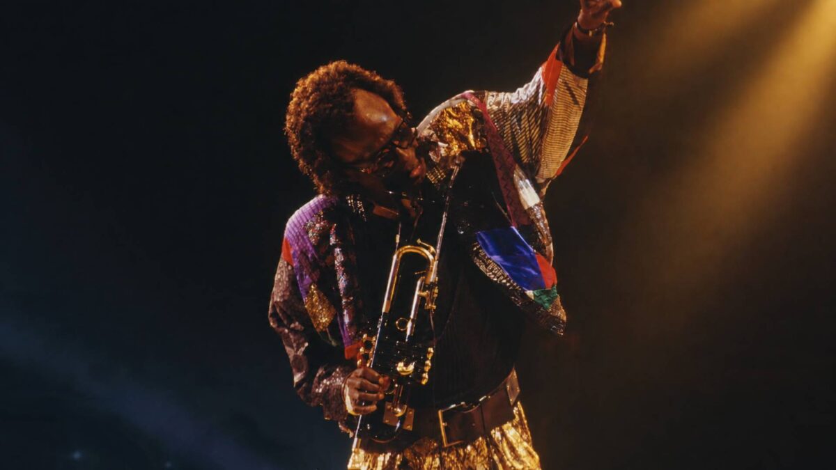 Miles Davis: Moda e Jazz que Inspiram o Mercado