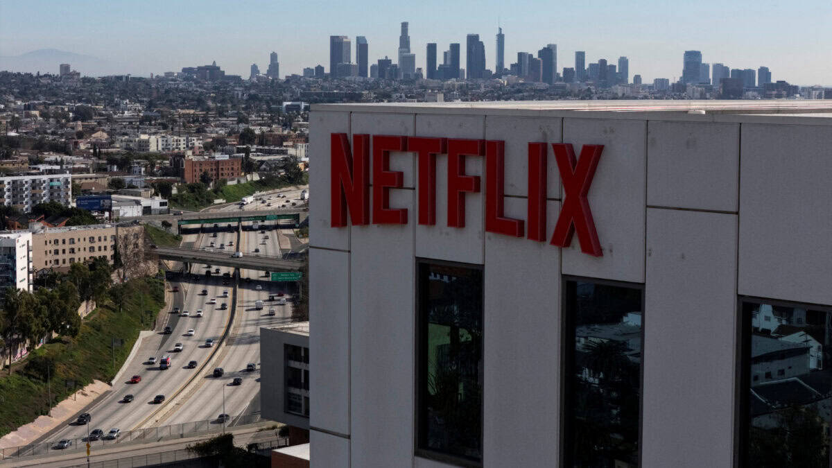 Logotipo da Netflix em tela de TV
