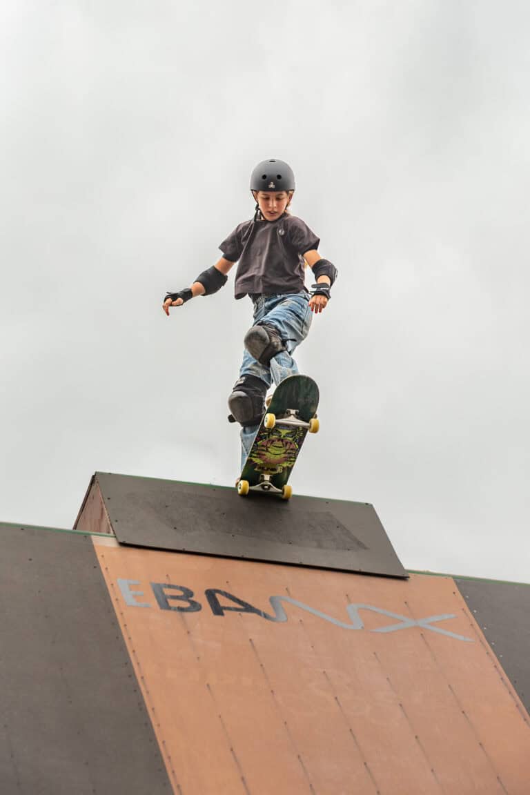 "Nunca pensei em entrar para a história do skate, mas quando soube que ia entrar, fiquei muito feliz. É um sonho realizado", diz Laura