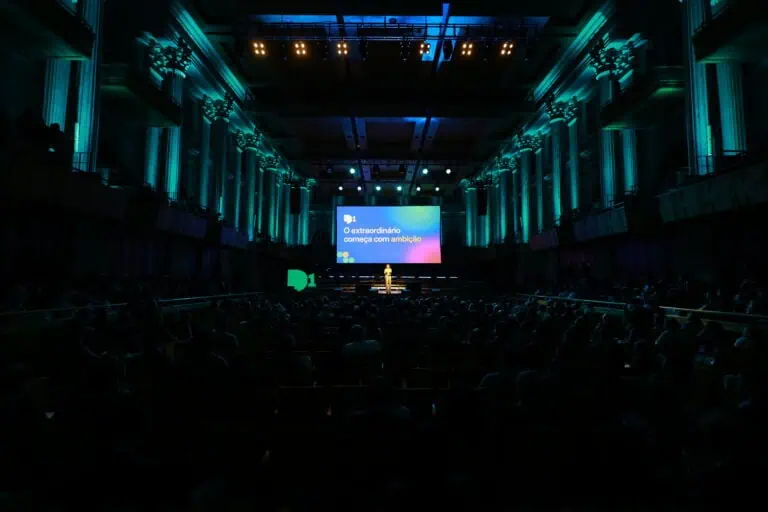 Day1 Endeavor Retorna À Sala São Paulo após Sete Anos e Reúne Mais de Mil Pessoas
