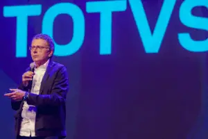 Fundador da TOTVS, Laércio Cosentino