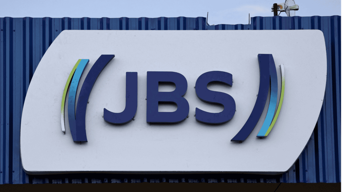 Logotipo da Pilgrim's Pride e JBS em contexto corporativo