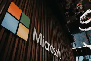 A Microsoft espera continuar gerando fluxo de caixa livre positivo em seu atual ano fiscal, que vai até junho de 2027