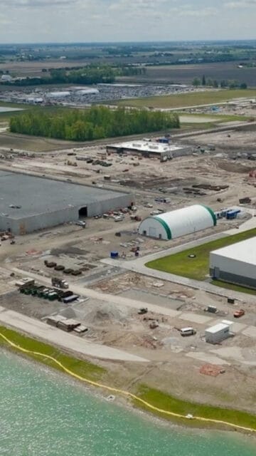 Obras no novo centro de dados da Meta em Middleton Township, em Ohio, nos Estados Unidos