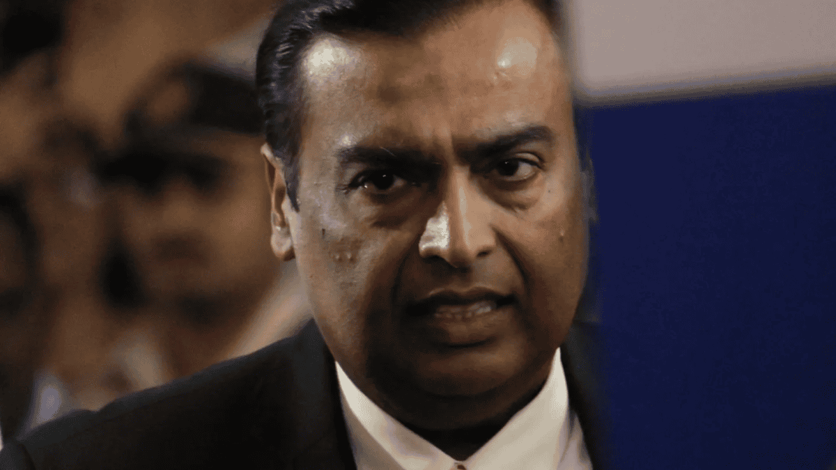Elon Musk e Mukesh Ambani em confronto virtual sobre Starlink na Índia