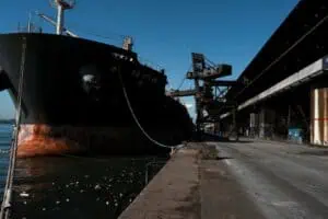 Copersucar Fecha Acordo para Fornecer Etanol a Navios no Porto de Santos