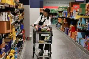 Unilever Prevê Nova Rodada de Alta de Preços Diante de Pressões de Custos da Guerra no Irã