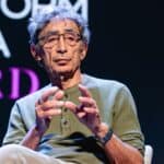 Gabor Maté, médico e escritor best-seller húngaro-canadense de 82 anos